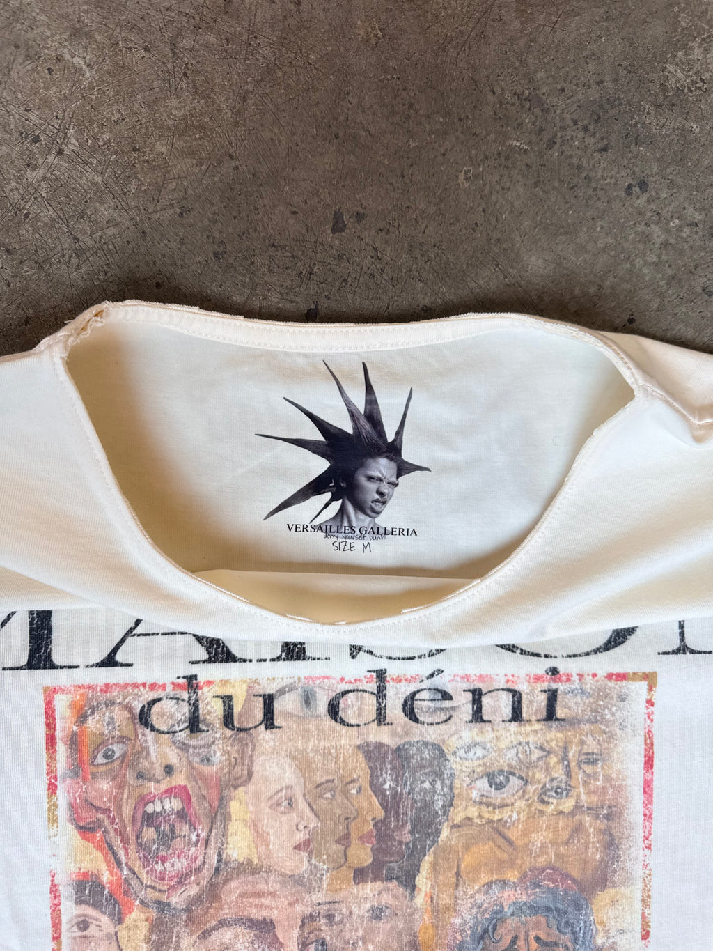 Versailles Galleria “Maison Du Deni emotions” tee