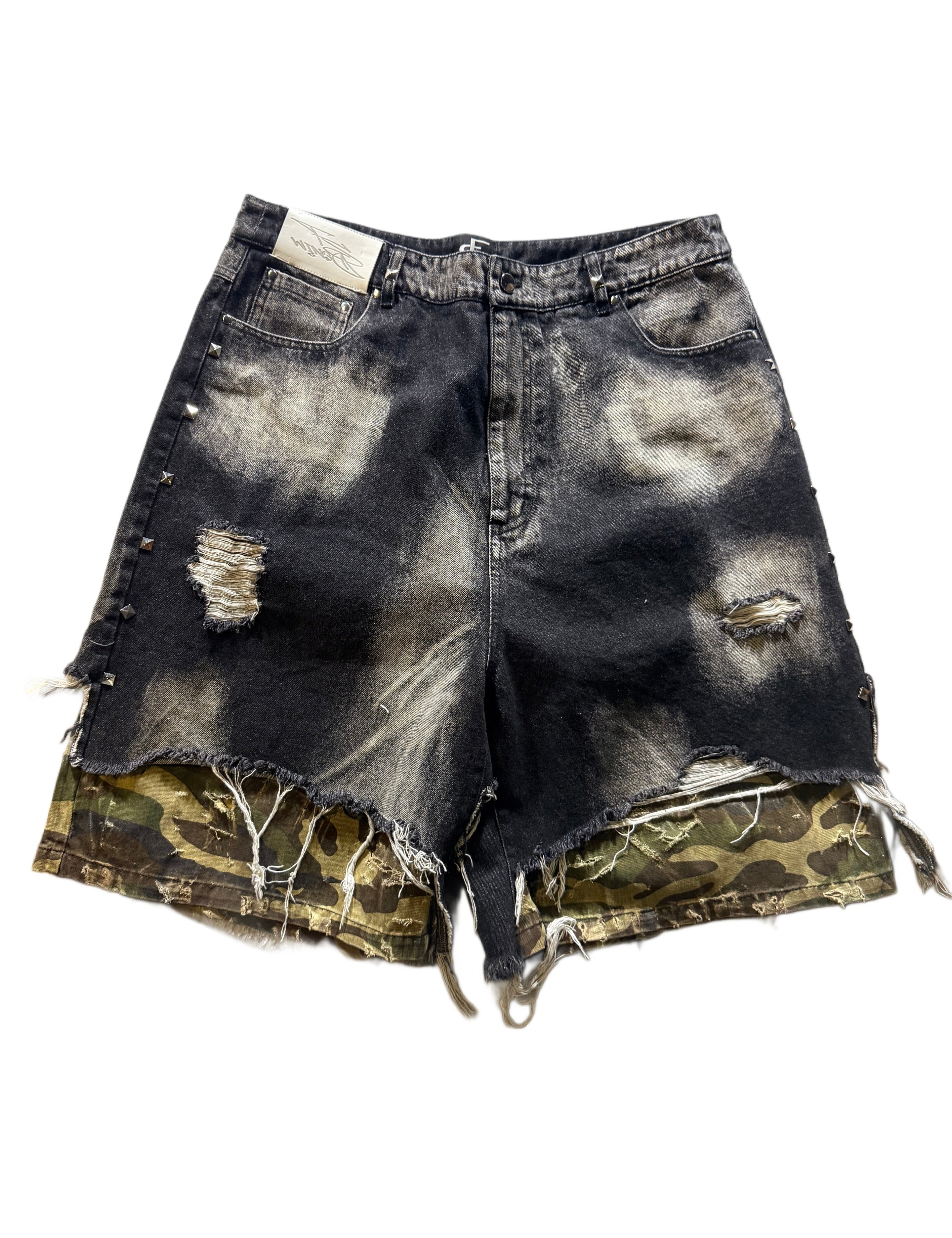 Fearless Souls Hybrid Camo Jorts